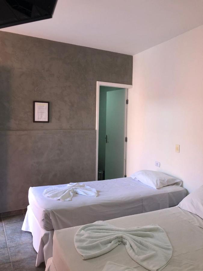 Hotel Enseada Beira Mar Гуаружа Екстер'єр фото